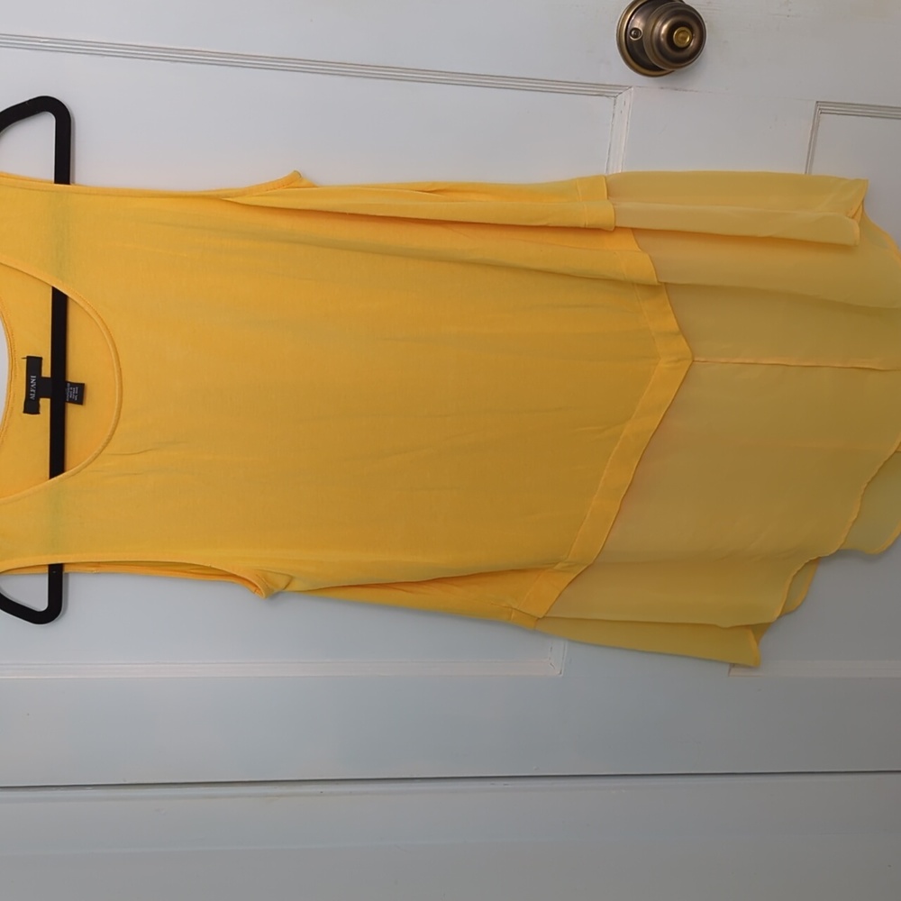 Alfani Sz L Yellow Sleeveless Tunic with Chiffon Split Hem